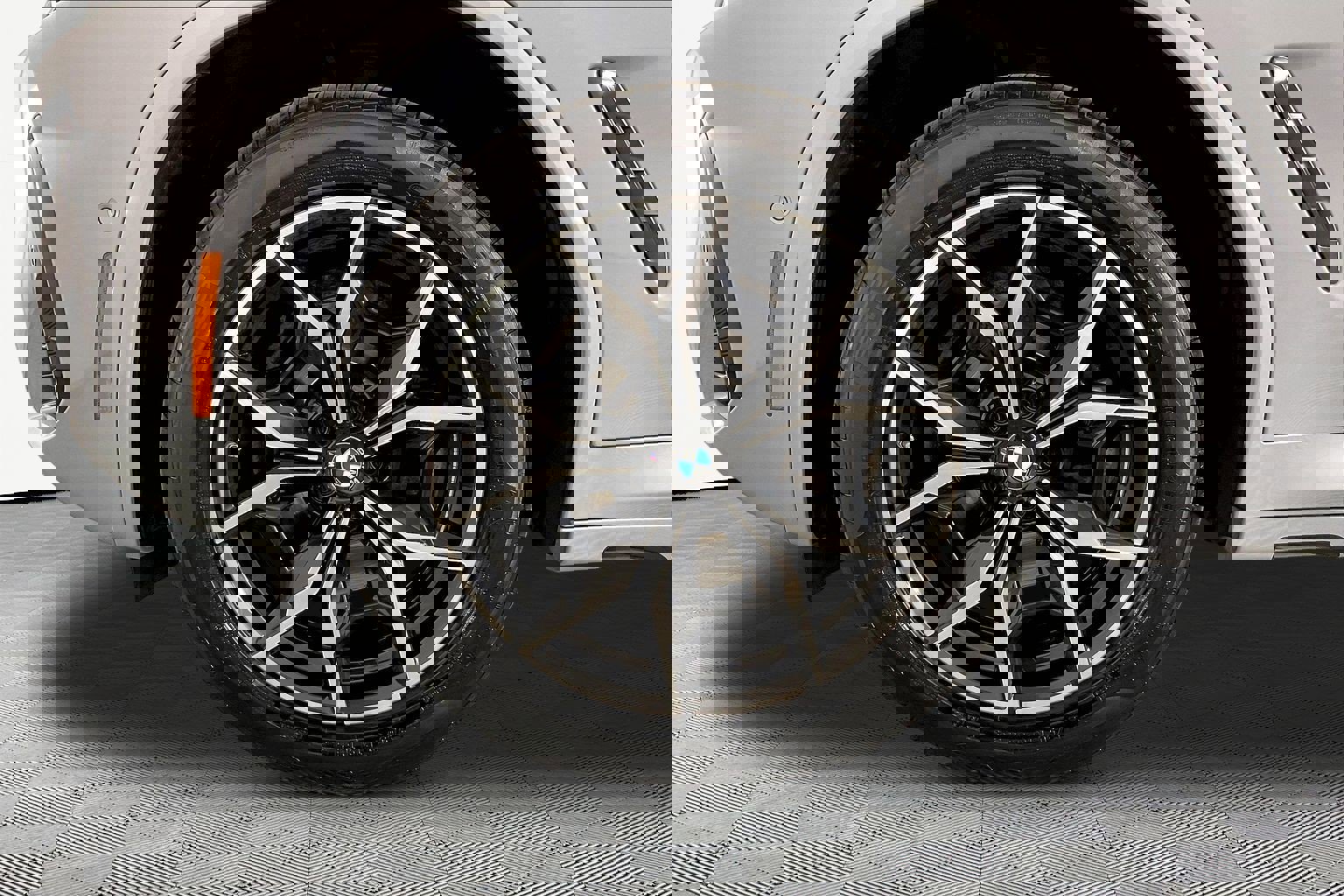 Certified 2024 BMW X3 xDrive30i w/ Premium Package image 13