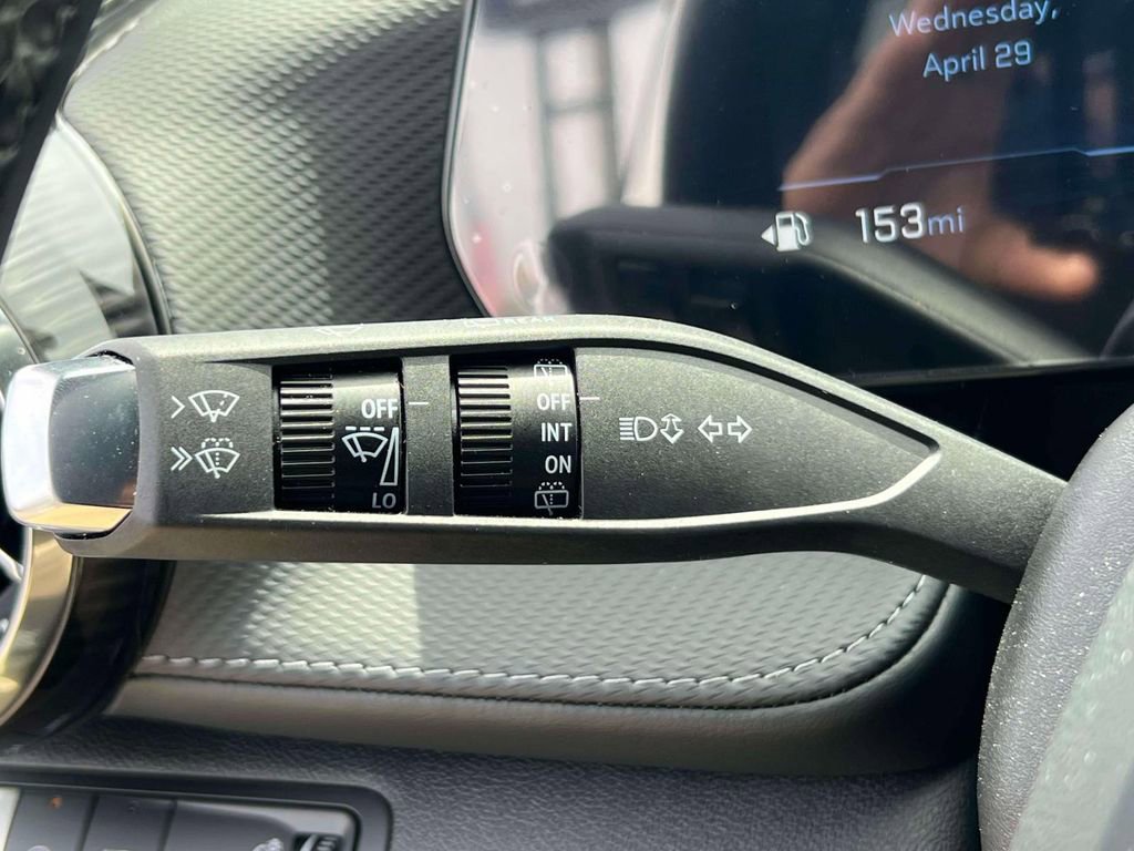 Used 2026 Chevrolet Equinox LT w/ Safety and Technology Package FWD image 24