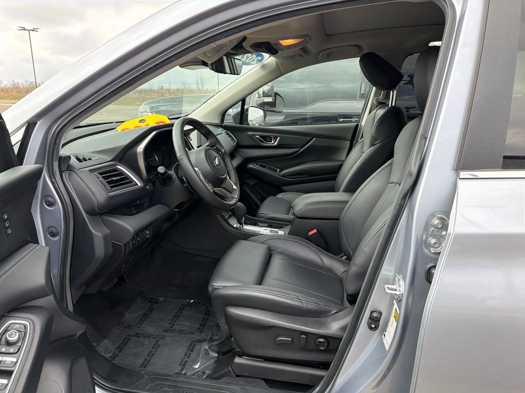 Used 2024 Subaru Ascent Limited w/ Technology Package image 14
