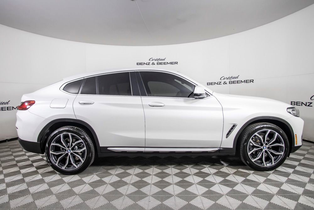 Used 2022 BMW X4 xDrive30i image 13