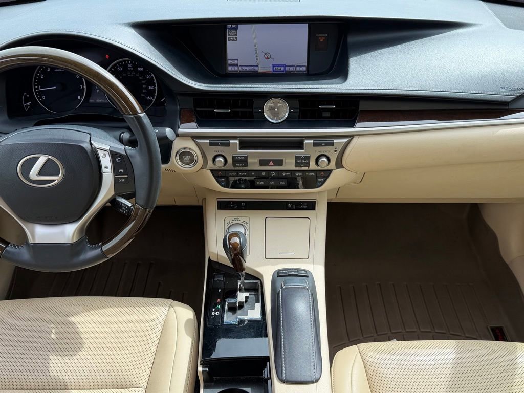 Used 2014 Lexus ES 350 w/ Premium Package FWD image 9