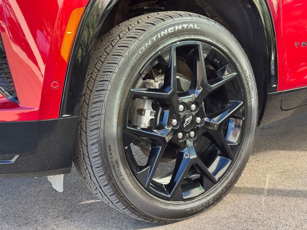 Used 2024 Chevrolet Traverse RS w/ LPO, Floor Liner Package image 29