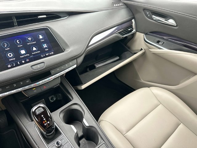 Used 2023 Cadillac XT4 Luxury FWD image 33