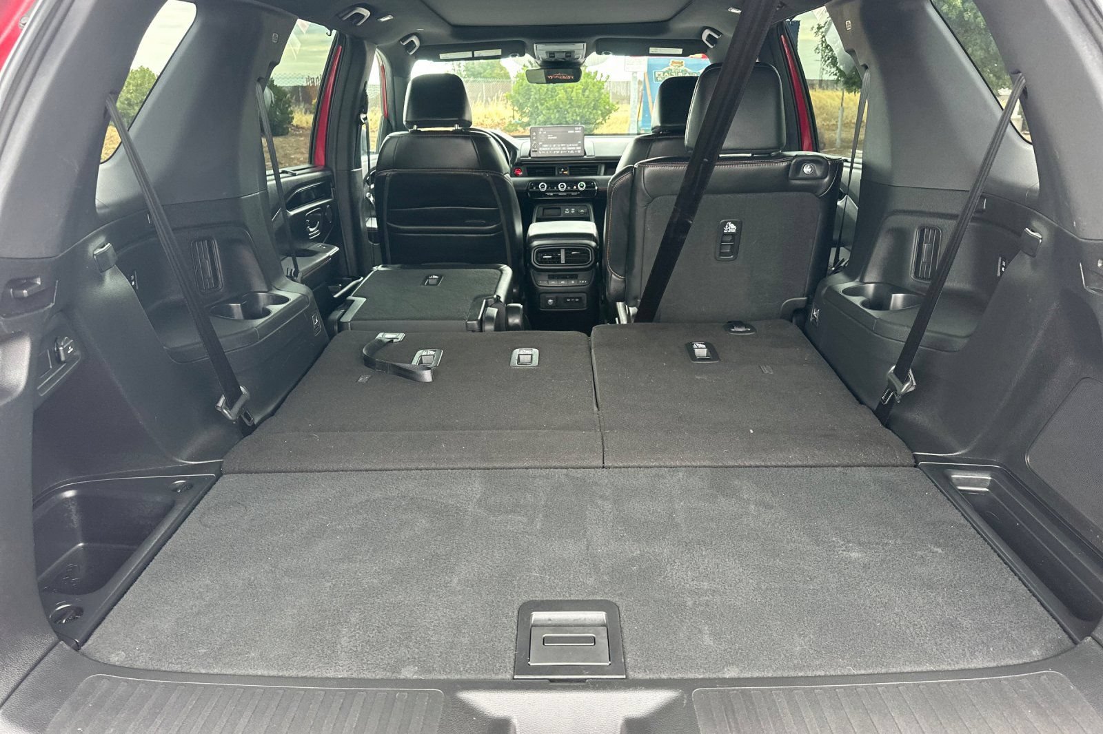 Used 2025 Honda Pilot TrailSport image 16