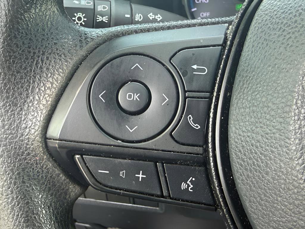 Used 2020 Toyota RAV4 XLE w/ Convenience Package AWD/4WD image 16