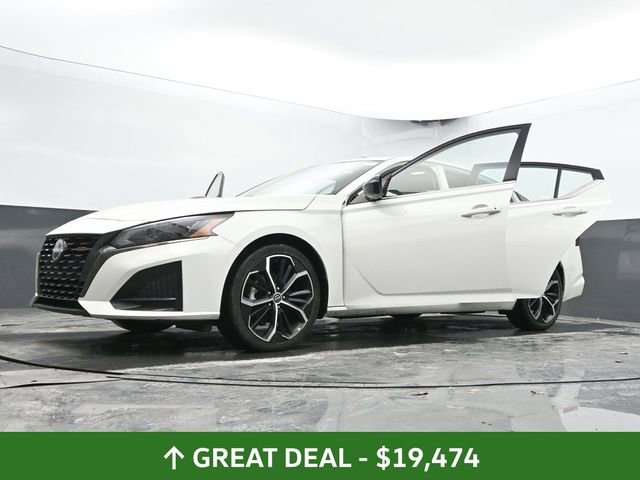 Used 2024 Nissan Altima 2.5 SR image 63