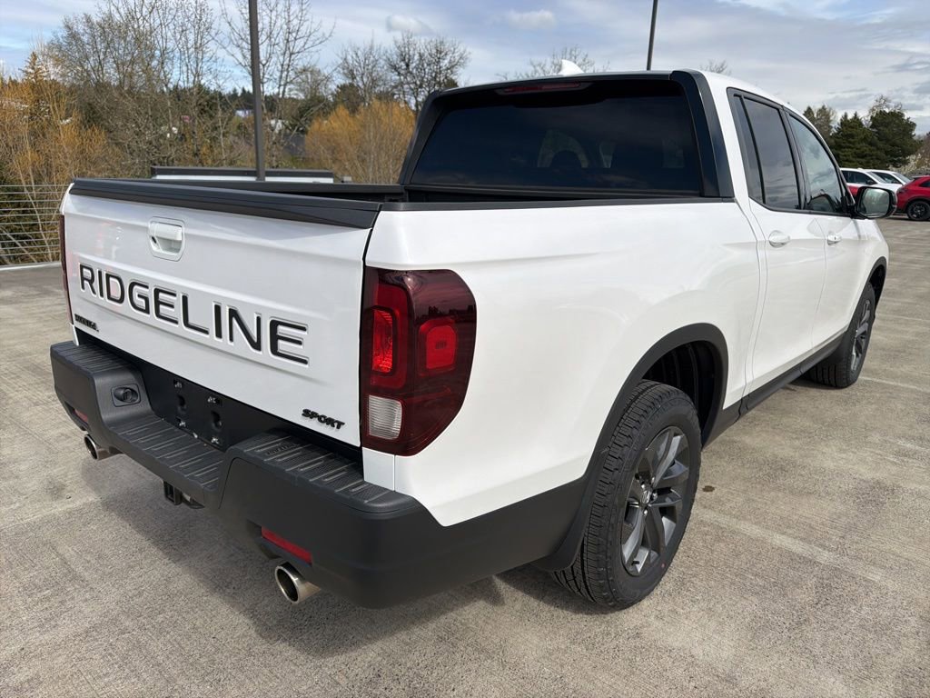 Used 2024 Honda Ridgeline Sport image 4