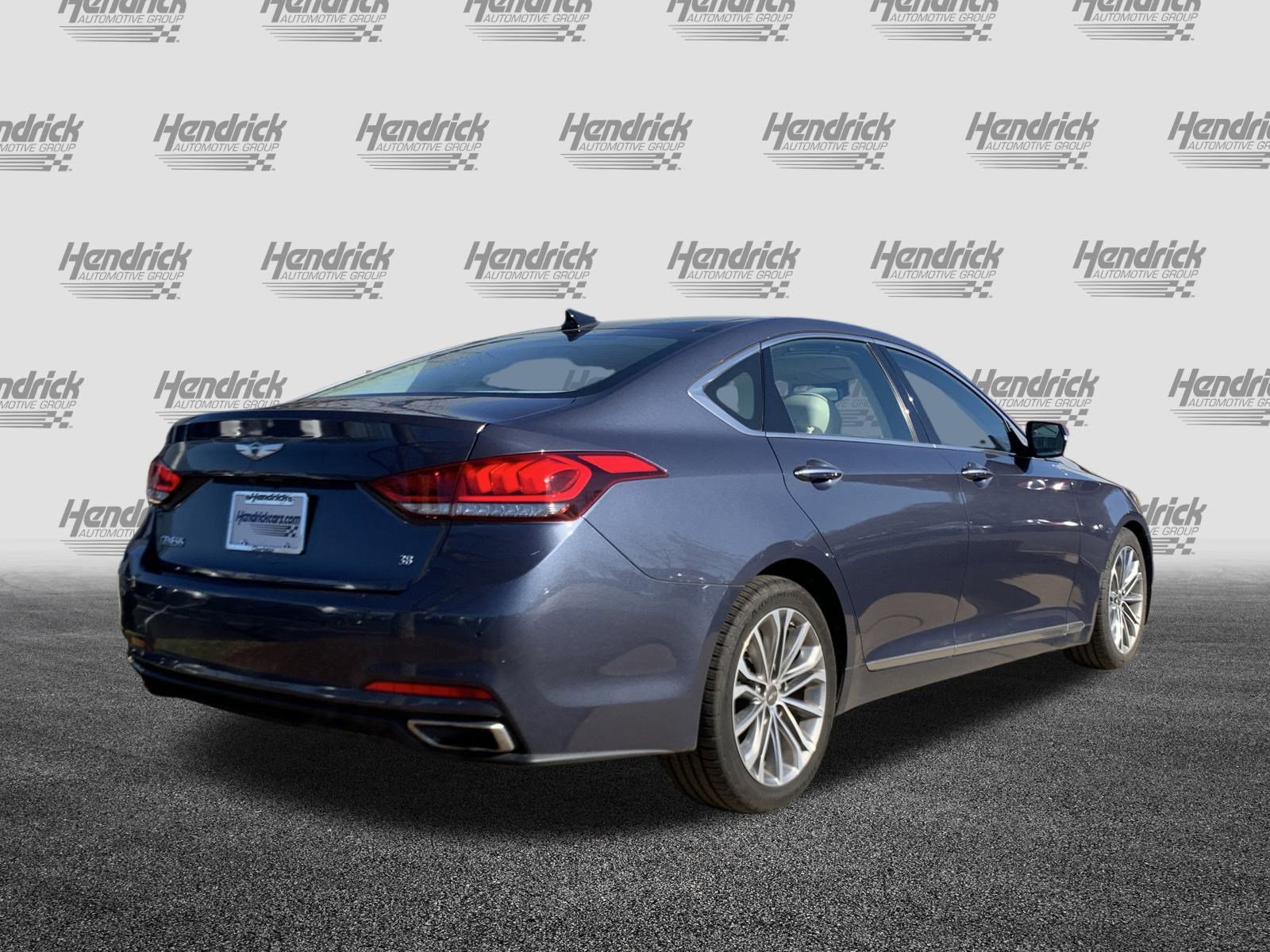 Used 2015 Hyundai Genesis 3.8 w/ Option Group 04 image 10