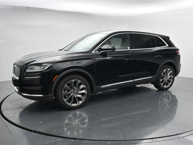 Used 2023 Lincoln Nautilus Reserve w/ Equipment Group 201A AWD/4WD image 4