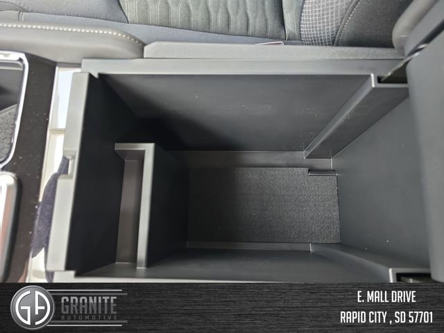 New 2025 Nissan Pathfinder SV AWD/4WD image 25