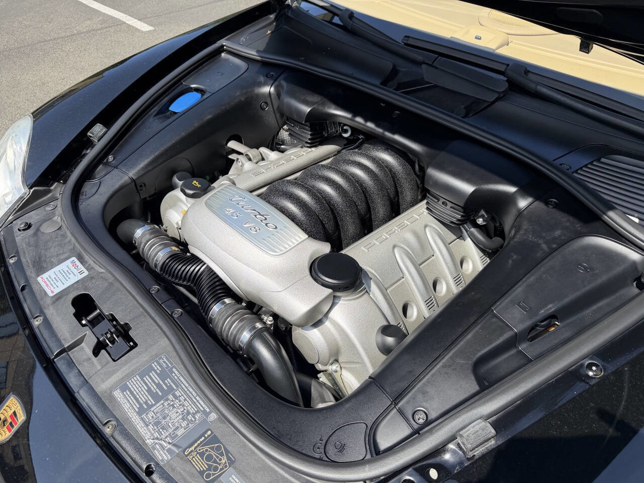 Used 2005 Porsche Cayenne Turbo AWD/4WD image 36