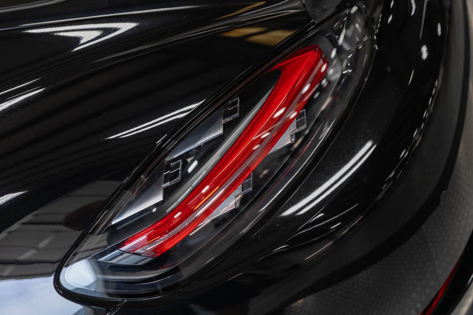 Used 2018 Porsche 718 Cayman RWD image 99