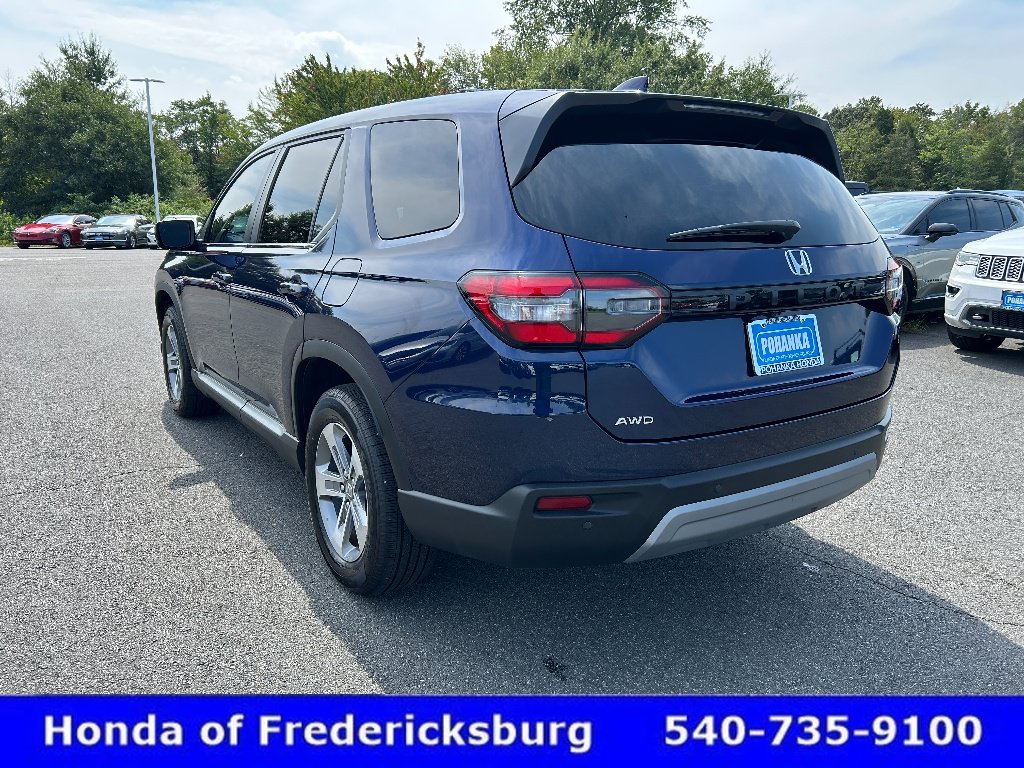 Used 2025 Honda Pilot EX-L image 3