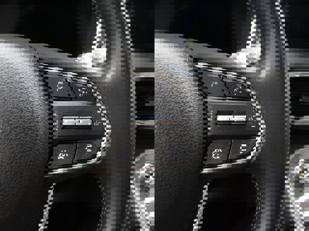 Used 2022 Hyundai Santa Fe Limited image 20