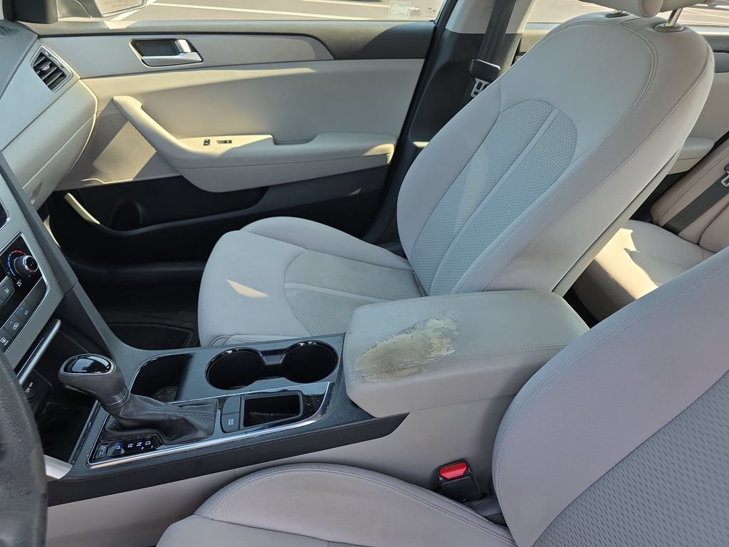 Used 2015 Hyundai Sonata SE FWD image 13