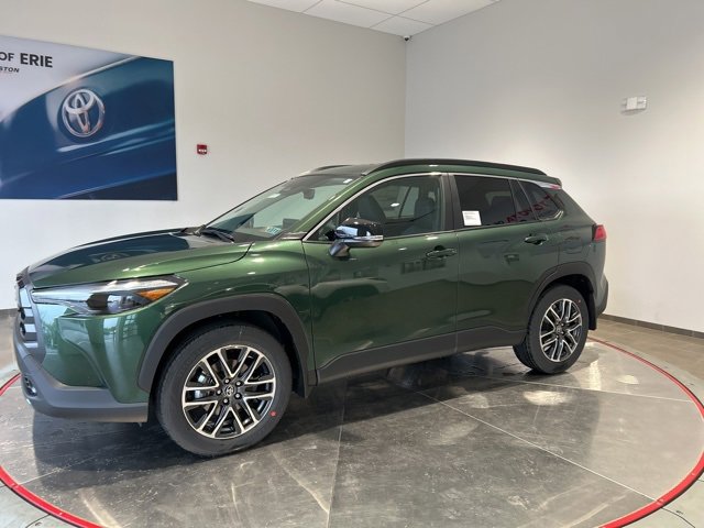 New 2026 Toyota Corolla Cross XLE image 3