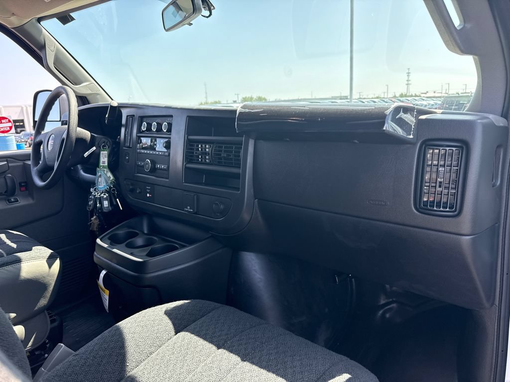 New 2026 GMC Savana 2500 Extended w/ Driver Convenience Package RWD image 26
