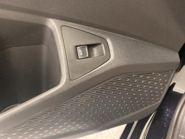 Used 2026 Volkswagen Jetta SE FWD image 21