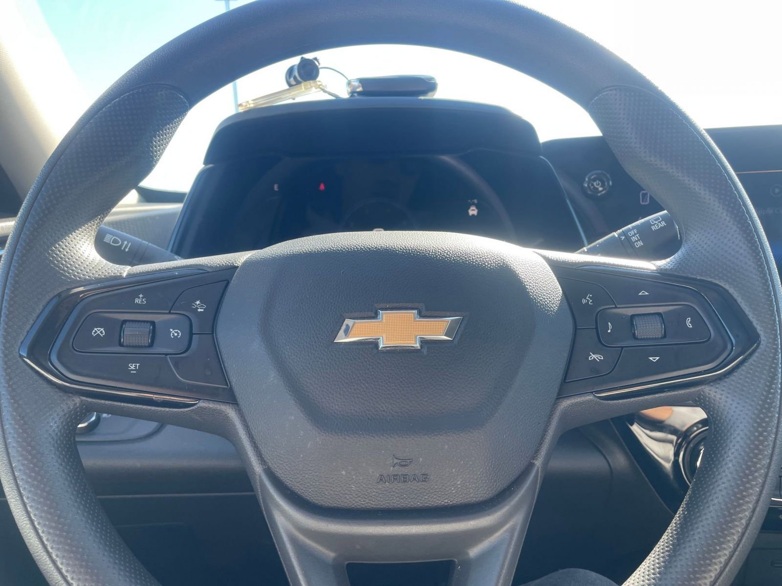 Used 2025 Chevrolet Trax LT image 25