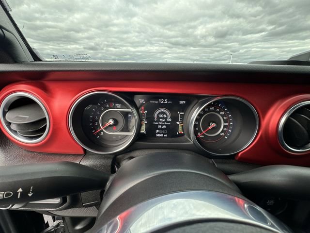 Used 2020 Jeep Gladiator Rubicon w/ Cold Weather Group image 12