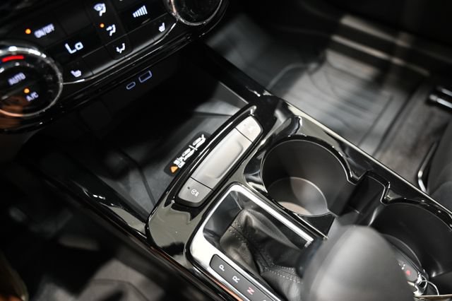 New 2026 Chevrolet Trax ACTIV w/ Sunroof Package FWD image 19