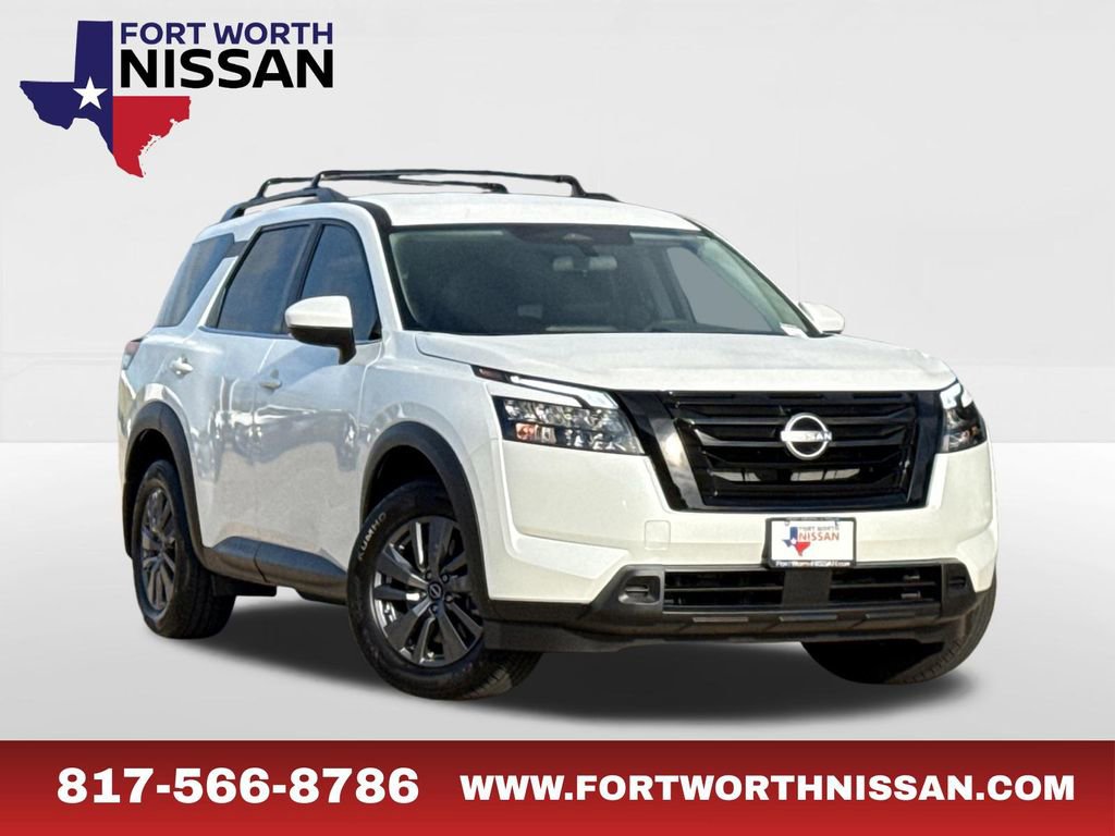 Used 2025 Nissan Pathfinder SV w/ Black Appearance Package