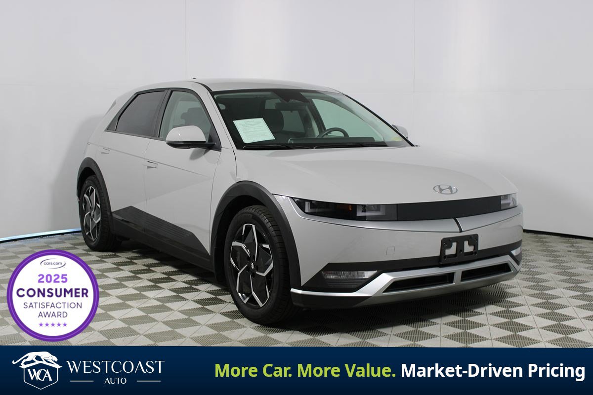 Used 2024 Hyundai Ioniq 5 SE image 1