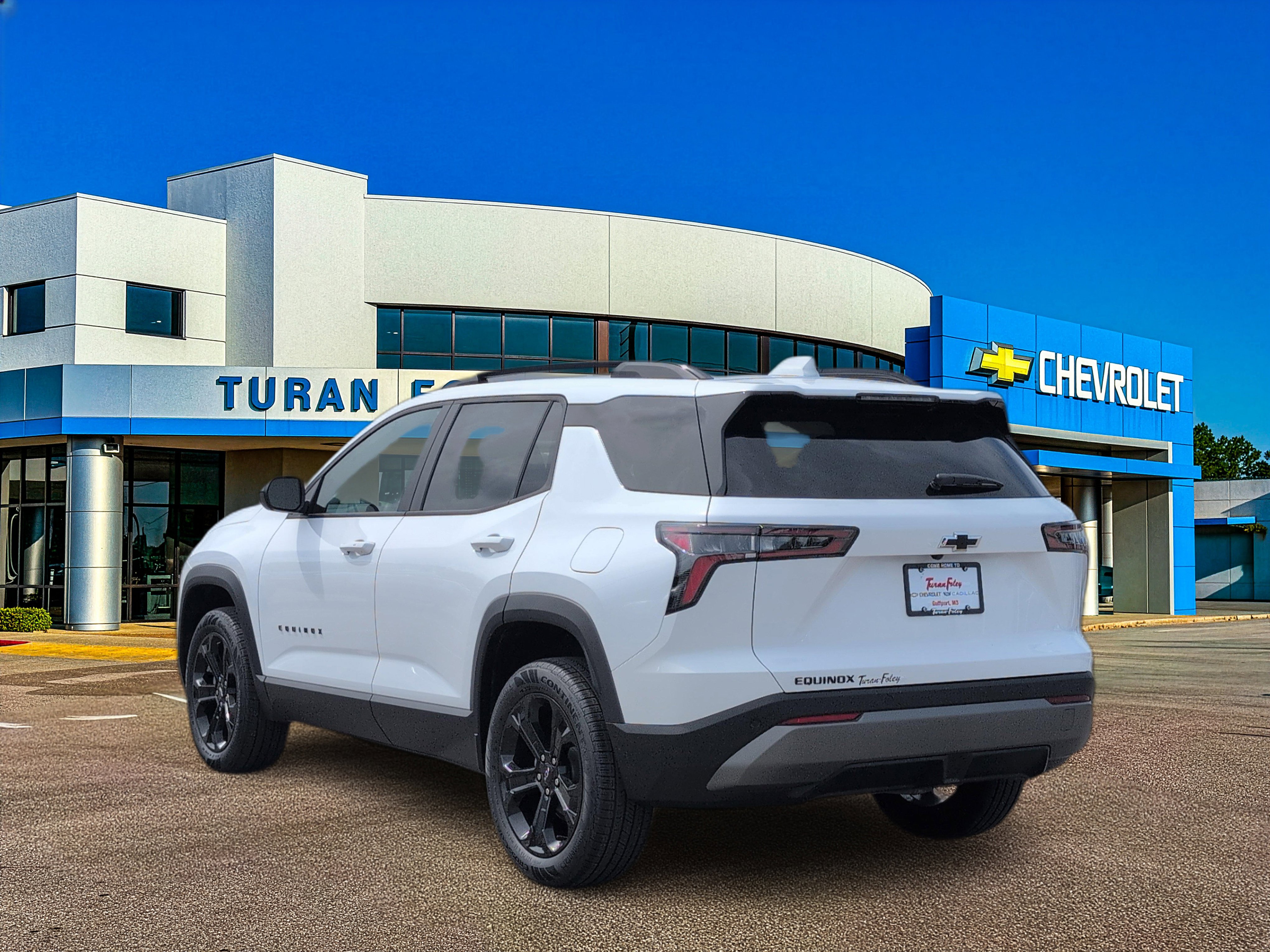New 2026 Chevrolet Equinox LT w/ Midnight Edition FWD image 3