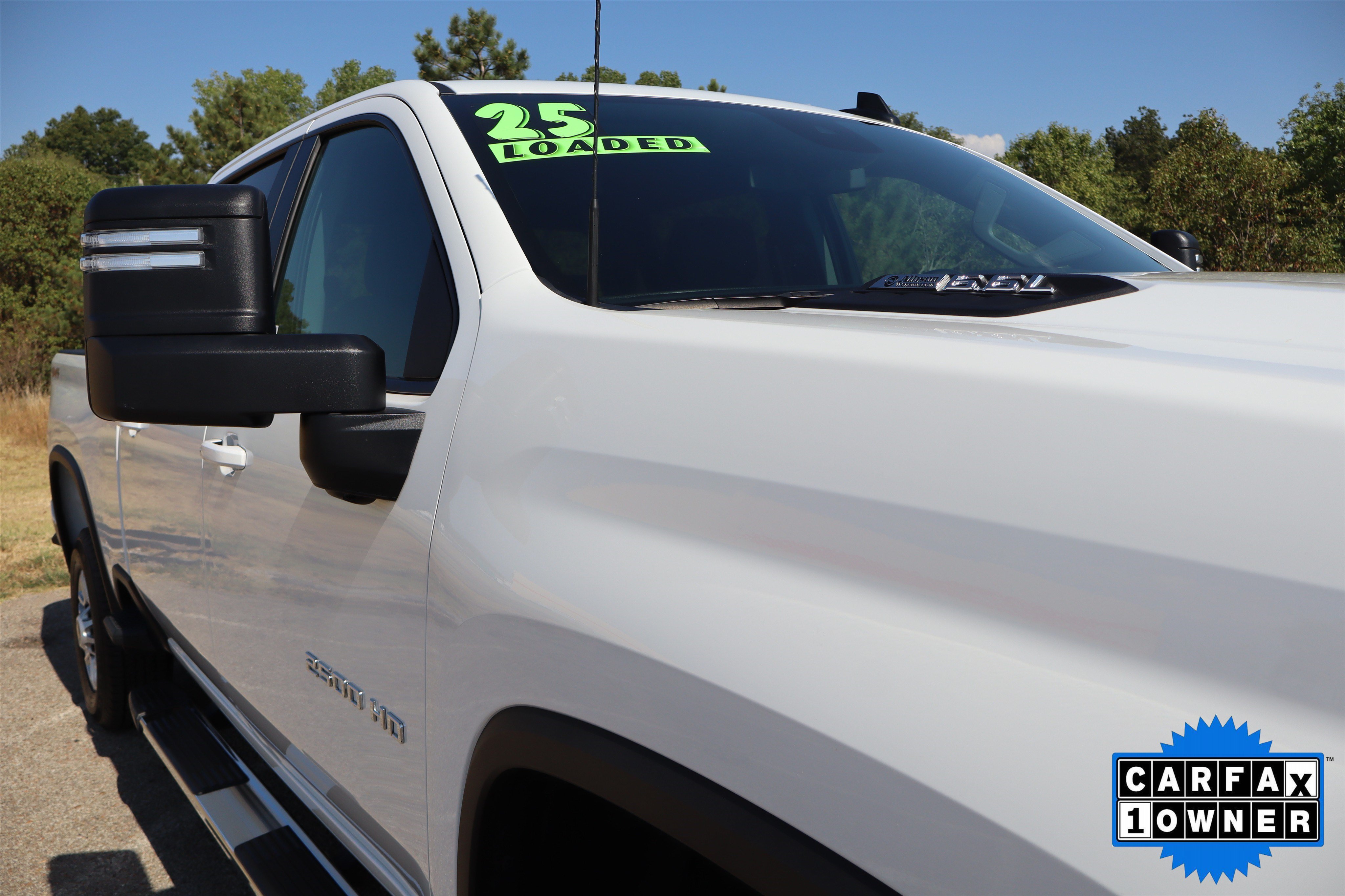 Used 2025 Chevrolet Silverado 2500 LT w/ Convenience Package AWD/4WD image 4