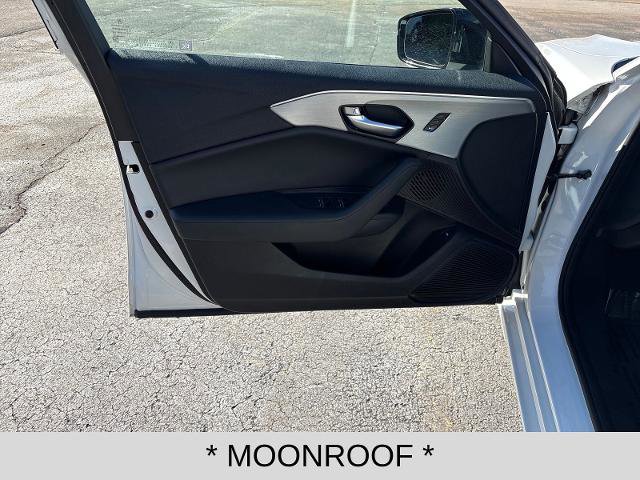 Used 2023 Acura TLX image 10