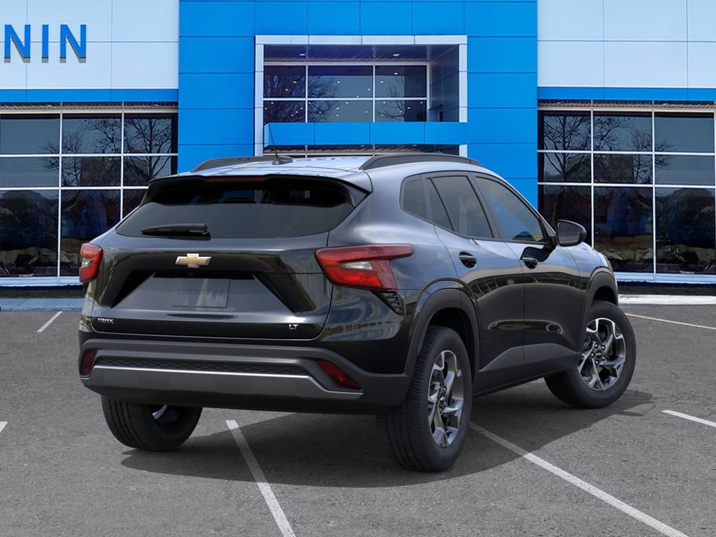 New 2026 Chevrolet Trax LT w/ LT Convenience Package FWD image 5