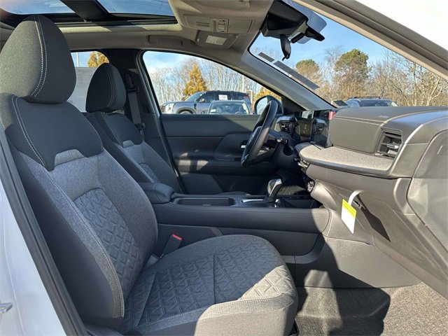 New 2026 Nissan Kicks SV w/ SV Premium Package image 10