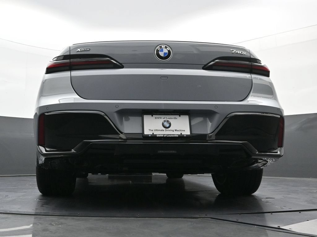 New 2026 BMW 740i xDrive w/ Executive Package AWD/4WD image 30