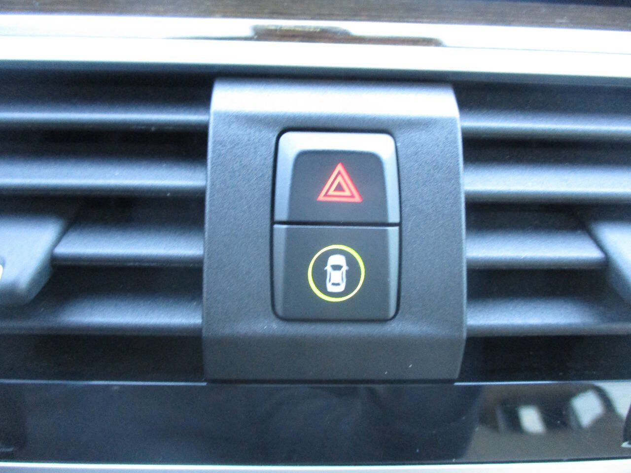 Used 2020 BMW X3 xDrive30i w/ Convenience Package image 33