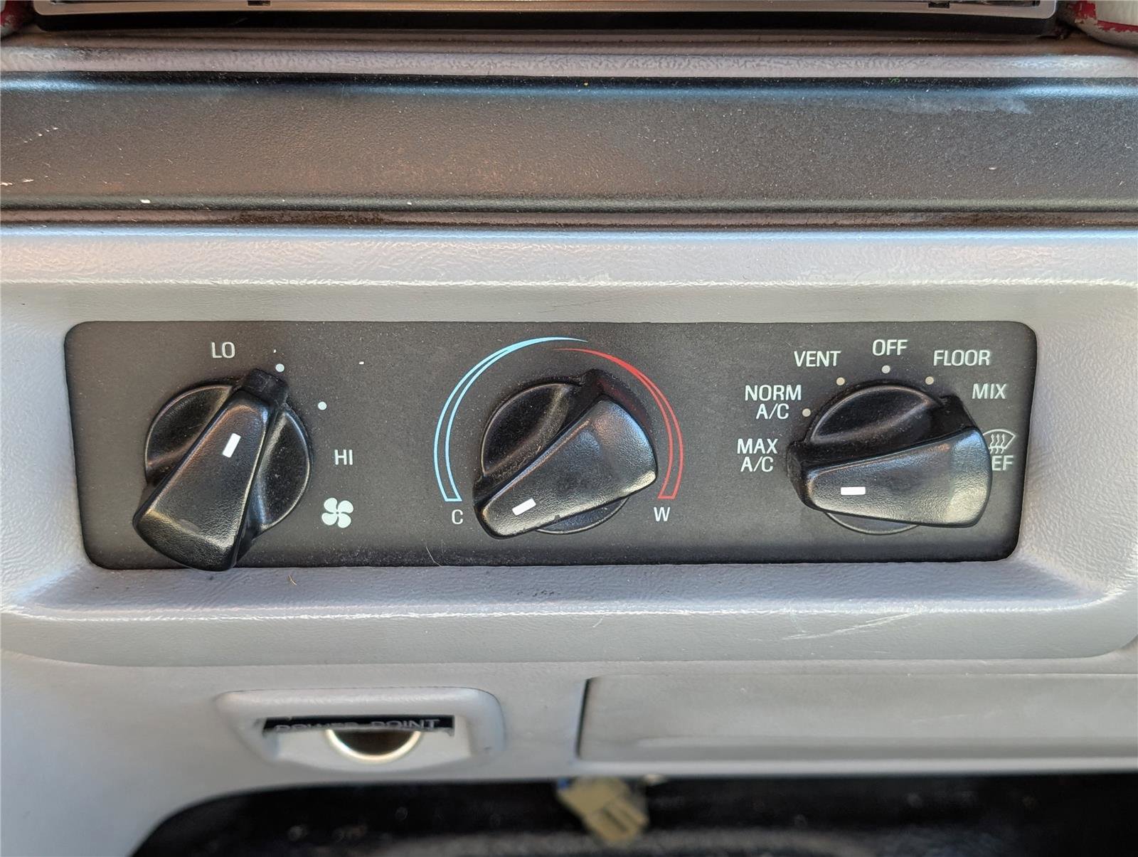 Used 1994 Ford Bronco XLT image 22