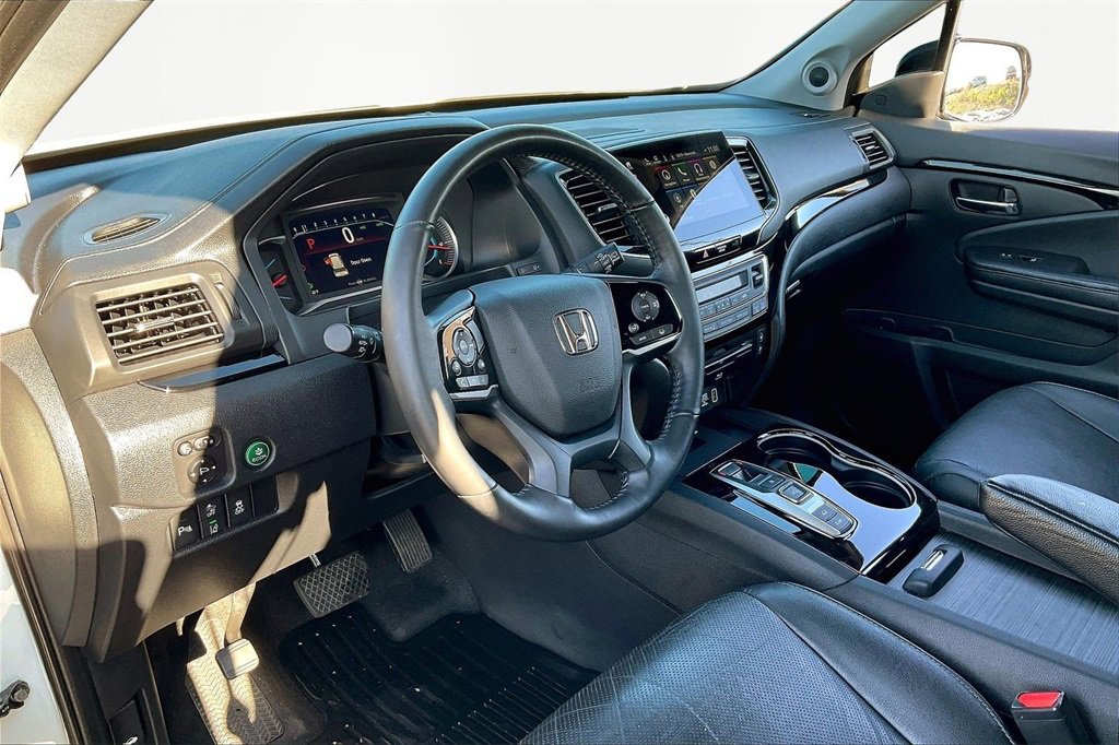 Used 2019 Honda Pilot Elite image 18