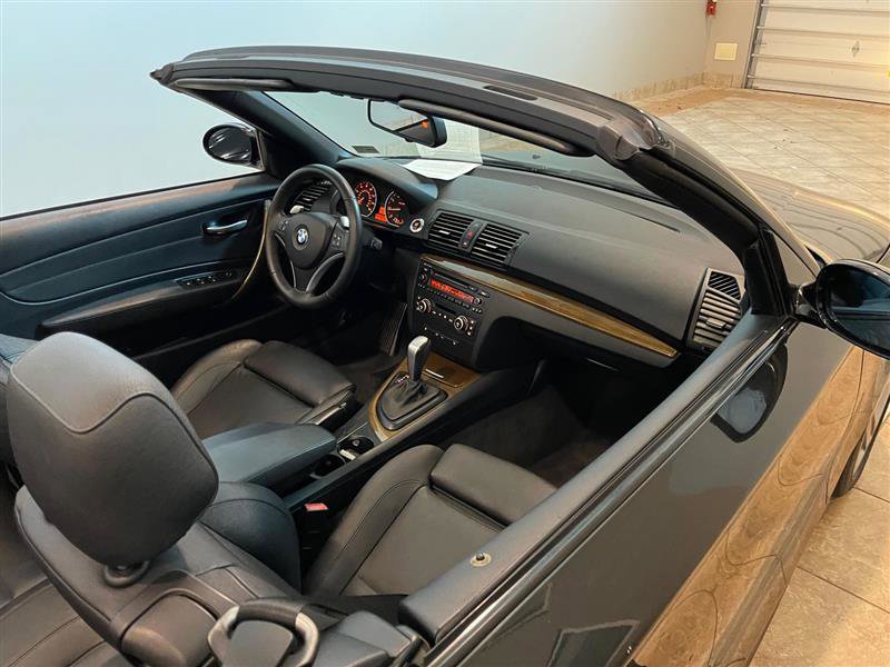 Used 2009 BMW 128i Convertible image 56
