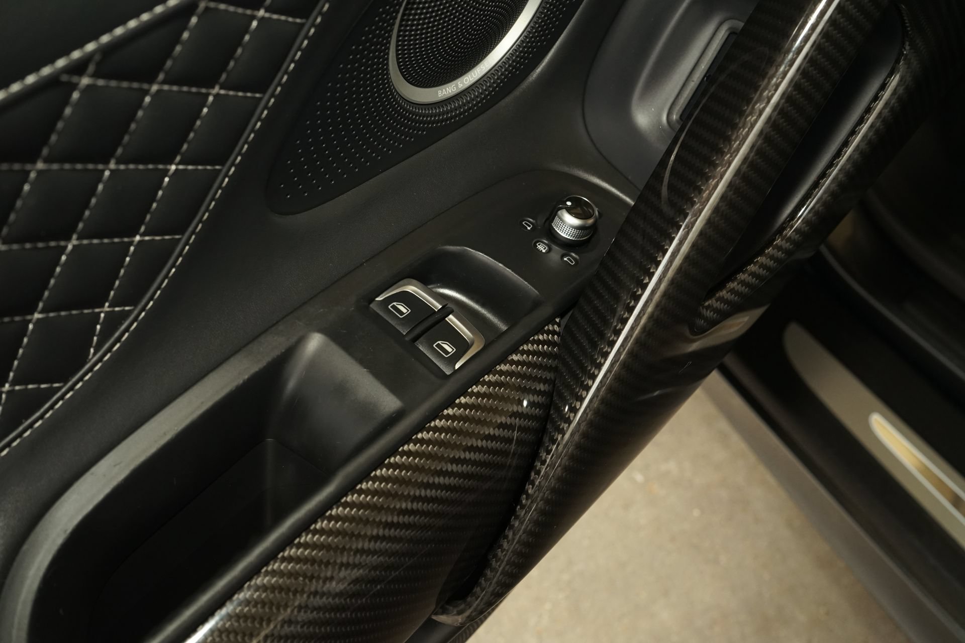 Used 2014 Audi R8 V10 AWD/4WD image 22