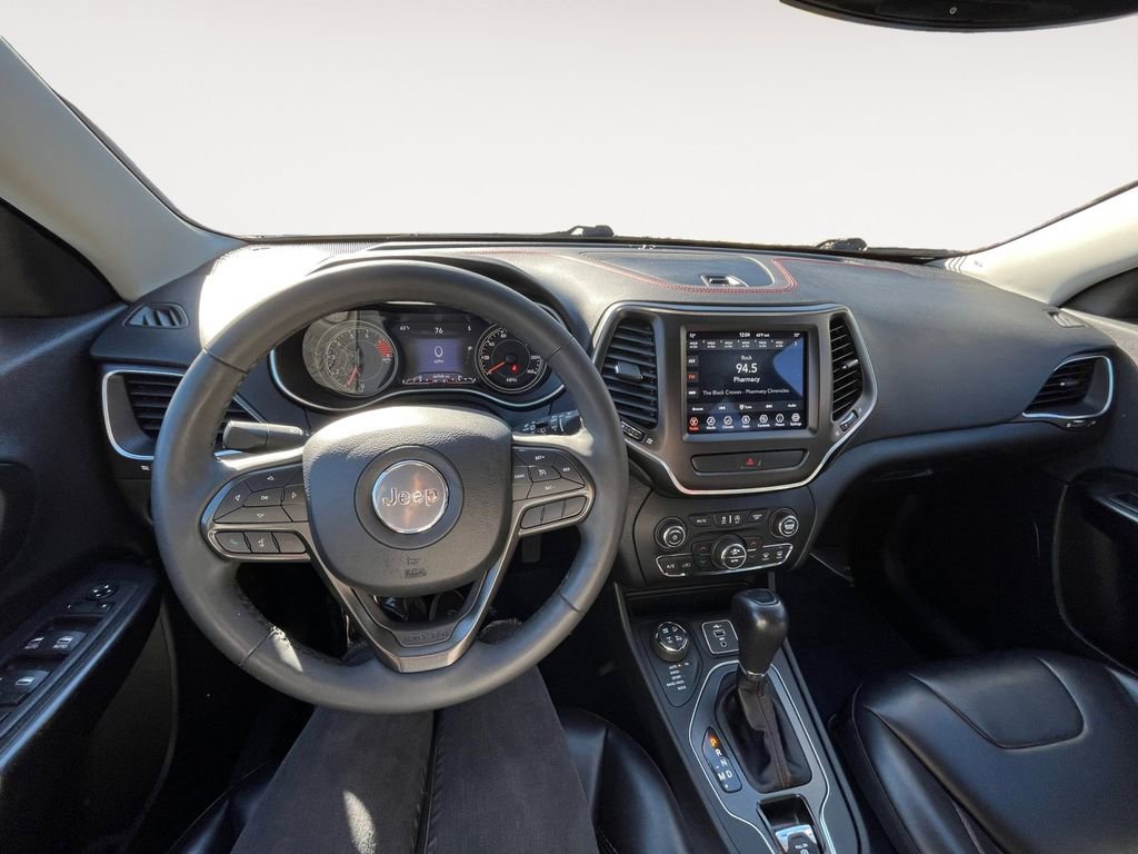 Used 2022 Jeep Cherokee Trailhawk w/ Trailer Tow Group image 10