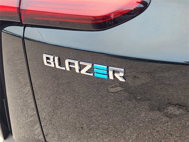 New 2025 Chevrolet Blazer EV LT image 9
