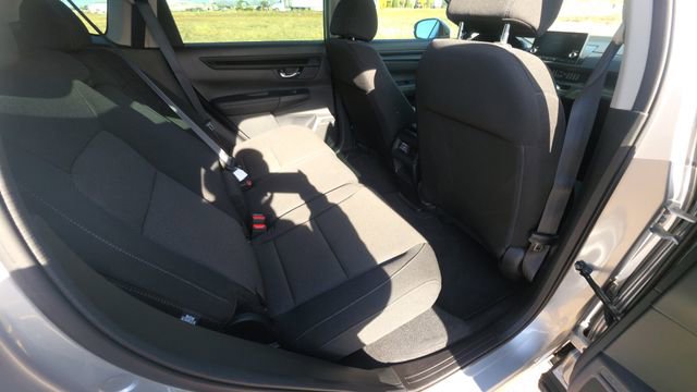 Used 2023 Honda CR-V LX image 27