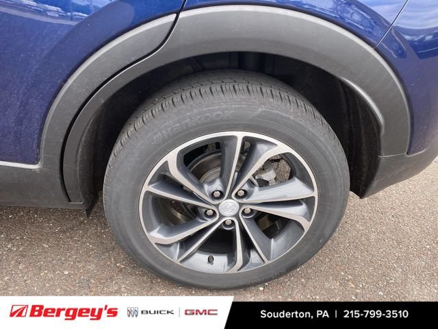 Used 2023 Buick Encore GX Select w/ Safety Package II AWD/4WD image 17