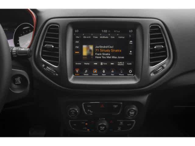 Used 2019 Jeep Compass Trailhawk w/ Cold Weather Group AWD/4WD image 12