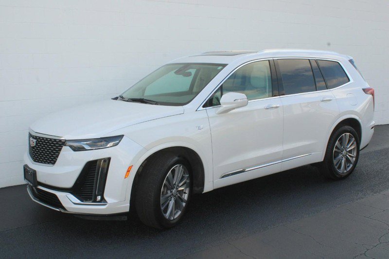 Certified 2024 Cadillac XT6 Premium Luxury image 15