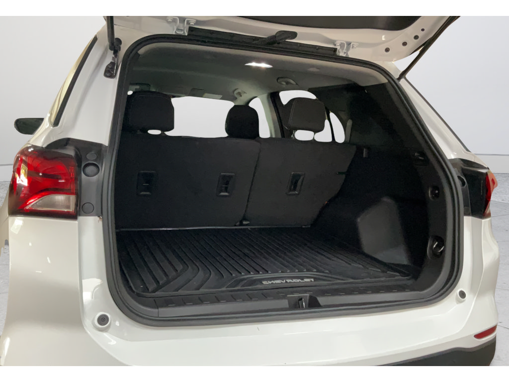 Certified 2024 Chevrolet Equinox LS w/ LS Convenience Package FWD image 19