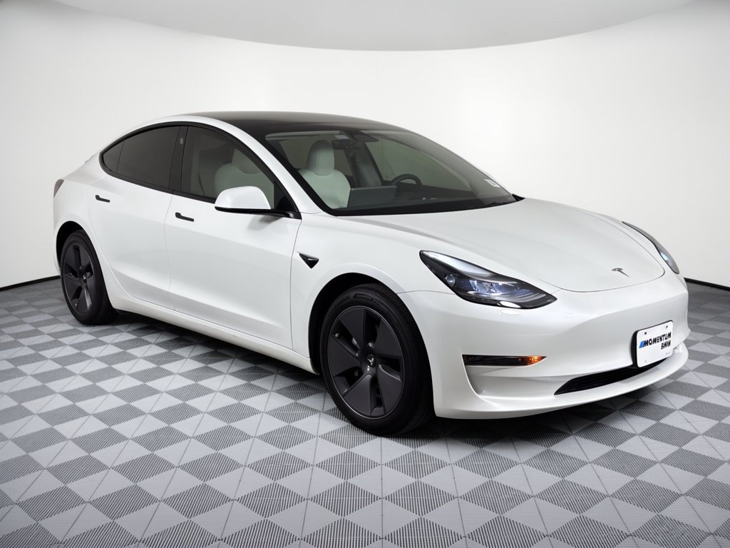 Used 2023 Tesla Model 3 Standard Range RWD image 7