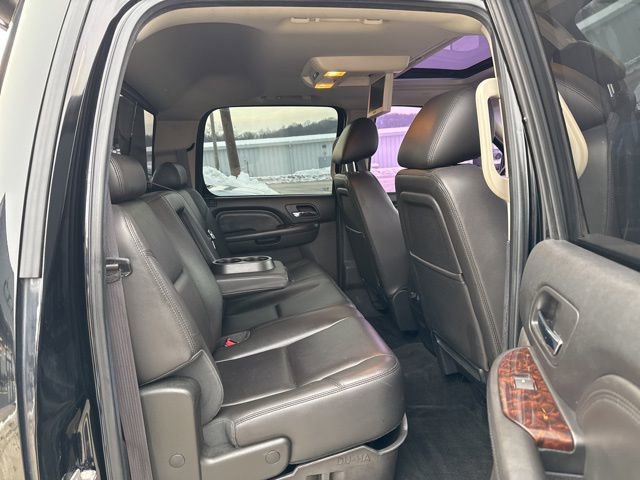 Used 2013 GMC Sierra 2500 Denali w/ Suspension Package, Off-Road image 13