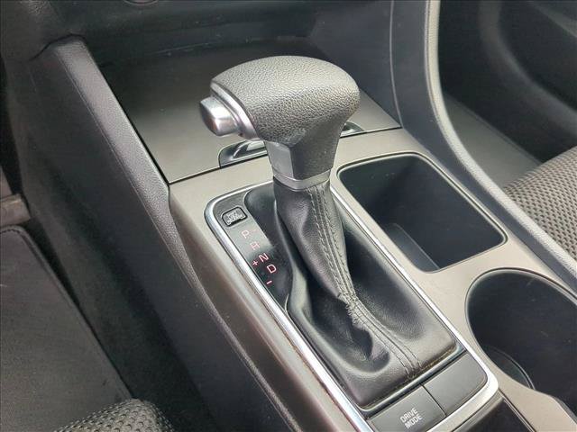 Used 2020 Kia Optima LX FWD image 12