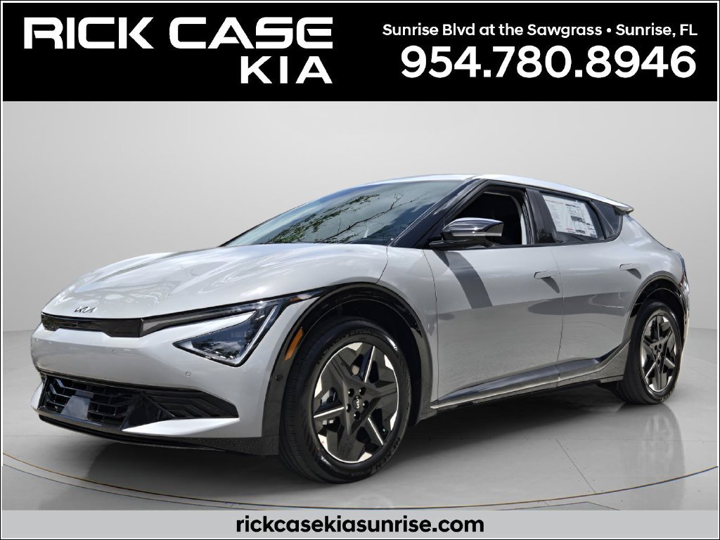 New 2026 Kia EV6 Wind RWD image 1