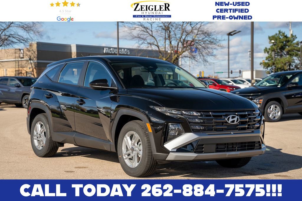 New 2025 Hyundai Tucson SE